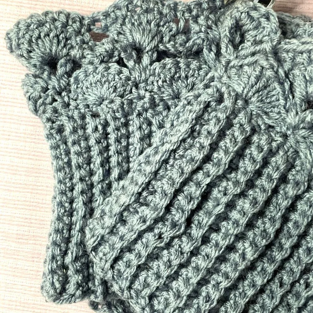 NWT LORETTA ANN CREATTIONS CROCHETED LIGHT BLUE BOOT CUFFS BEAUTIFULLY HANDMADE